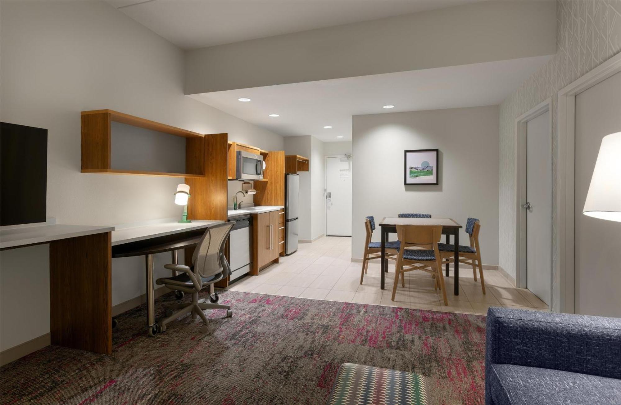Home2 Suites By Hilton Greenville Airport Экстерьер фото