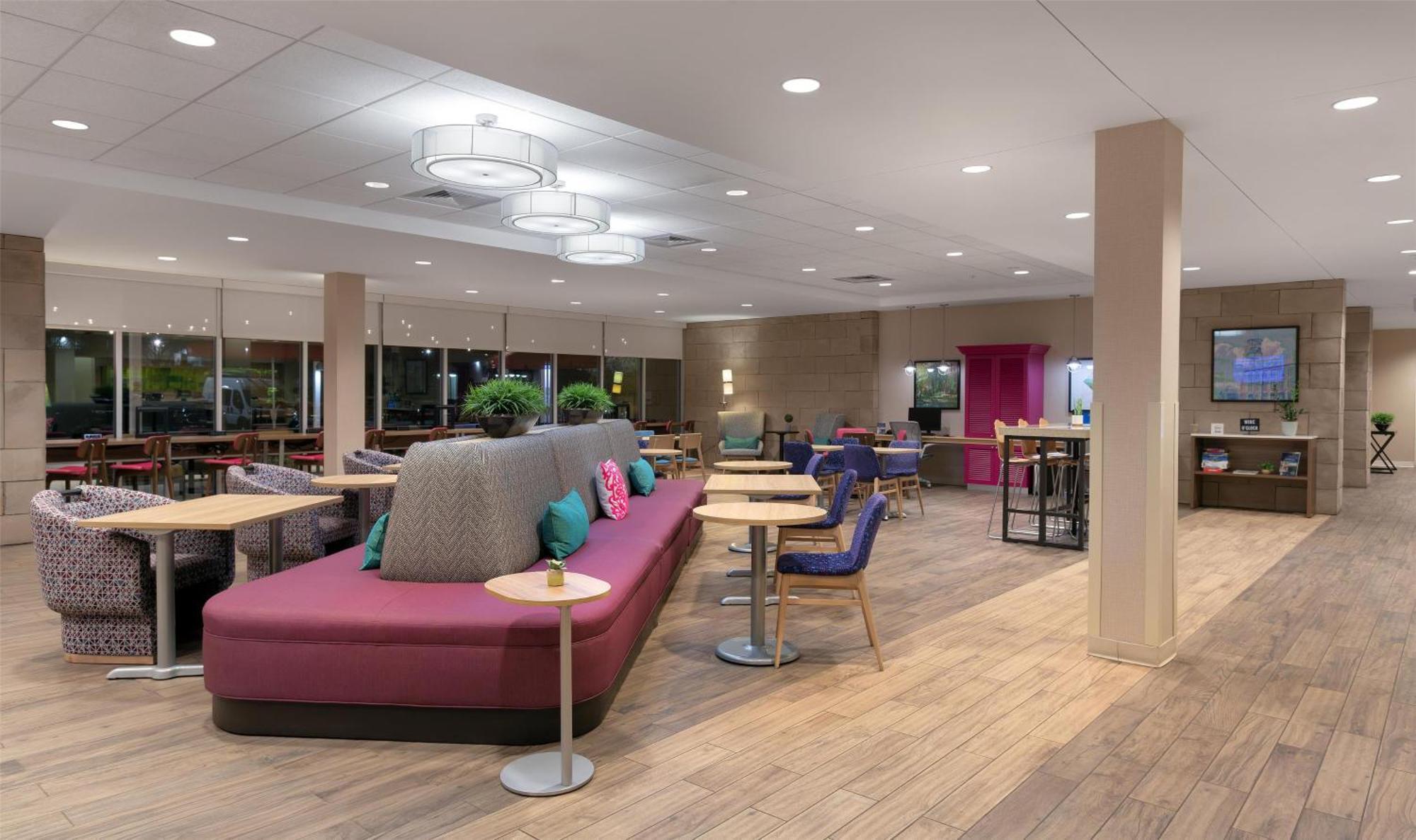 Home2 Suites By Hilton Greenville Airport Экстерьер фото